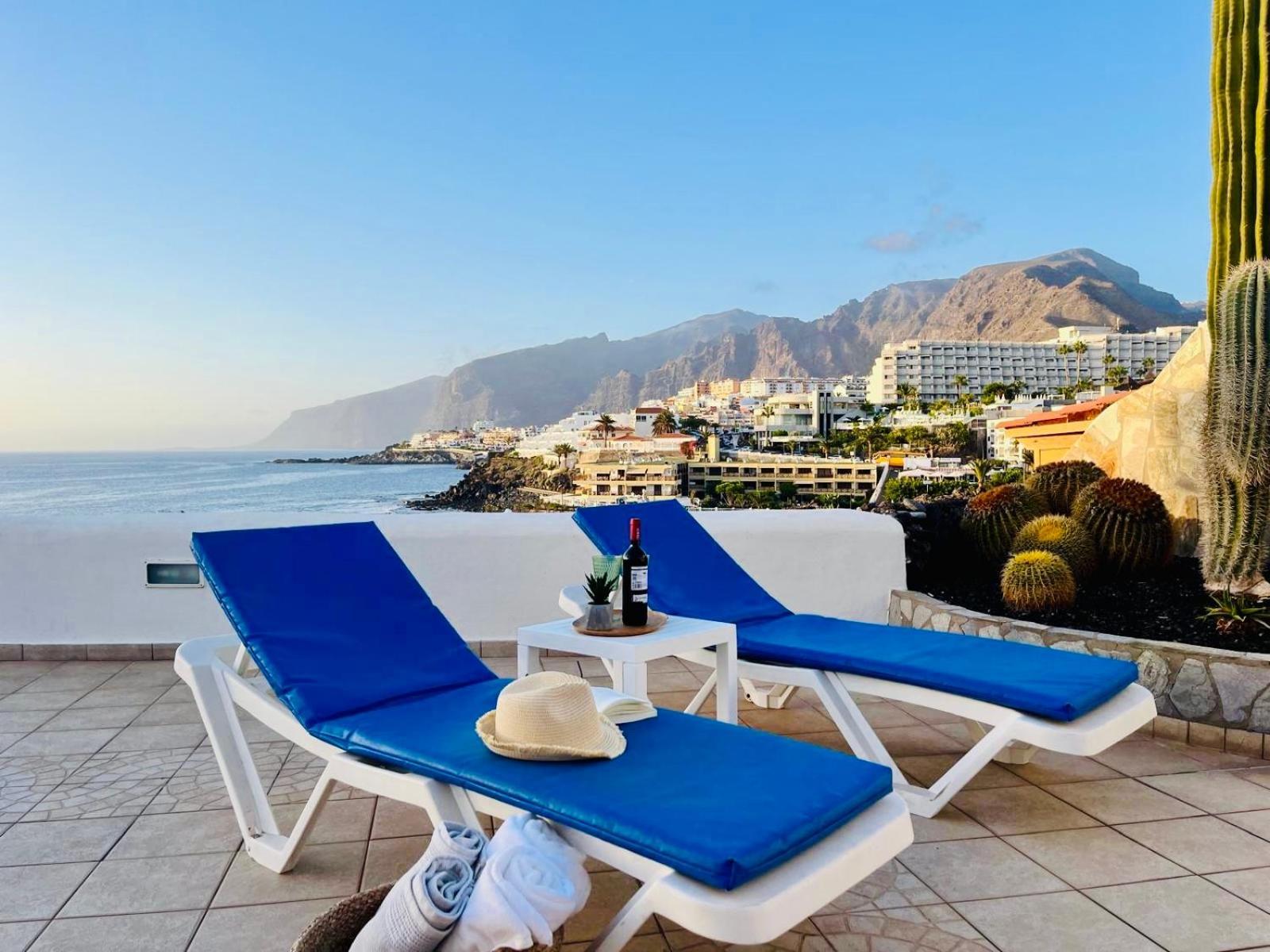Beachfront Villa And Pool Puerto de Santiago  Exteriér fotografie